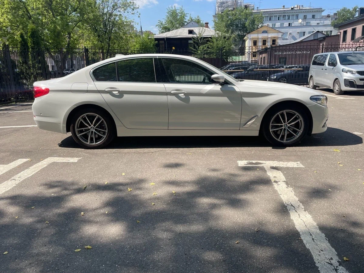 BMW 5 серия арендовать